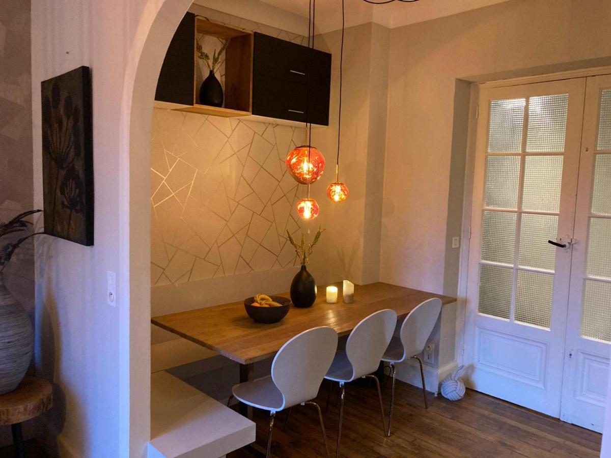 Elegant Historic Apartment Le Mont Joly - 3 Bed 2Bath View 80M2 แซ็งต์-แฌร์เวส์-เลส์-แบ็งส์ ภายนอก รูปภาพ